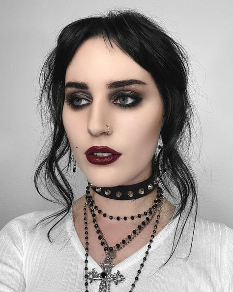 nancy!!!! ✨🦇🔮🧹i’m embarrassed to say i watched the craft for the first time last week 🥴 there are so many classics i haven’t seen and idk… | Instagram The Craft Costume Nancy, Nancy The Craft Makeup, Nancy The Craft, Western Makeup, Large Cross Necklace, Spooky Szn, Black Eyeshadow, The Craft, Style Me