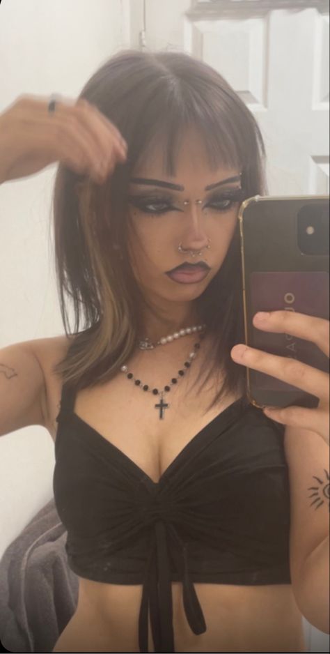 #grunge #grungegirl #dark #darkmakeup #deftones Deftones Girl Aesthetic, Deftones Girl, Dark Makeup, Grunge Girl, Makeup, Quick Saves, Art, Make Up