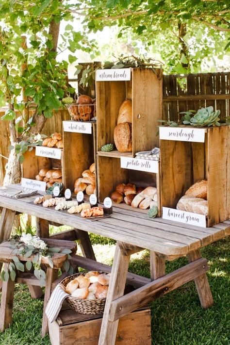 Create a Bread Katering Pernikahan, Wedding Food Bars, Unique Rustic Wedding, Wedding Food Stations, Deco Buffet, Rustic Style Wedding, Rustic Wedding Decorations, Food Stations, Drink Station