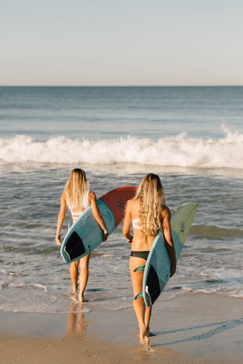 Surf Bachelorette Party, Photos With Best Friend, Maui Wowie, Bachelorette Inspo, Book Themed Wedding, With Best Friend, Wedding Decorating, Summer Lounge, Soul Surfer