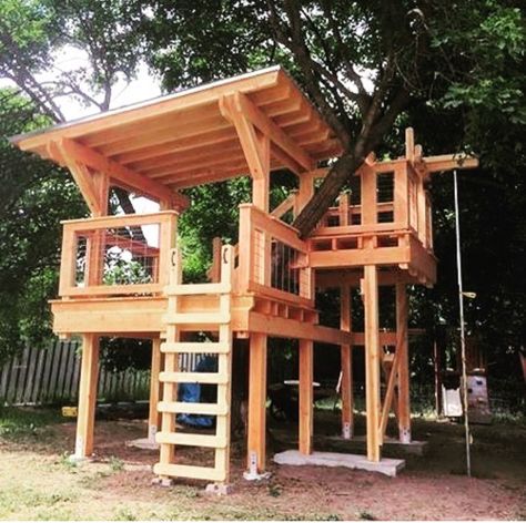 Fir - good layout Cabin Treehouse, Playset Ideas, Tree Forts, Tree House Playground, House Playground, Playground Backyard, Playset Plans, Backyard Play Spaces, Oak Knoll