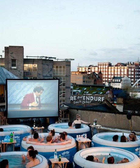 Open Air Cinemas In London — Outdoor Film Screenings | Cross your fingers and hope for no rain, because we've rounded up the best of the open air cinemas in London this summer. #refinery29 http://www.refinery29.com/outdoor-films-london Rooftop Cinema, Open Air Cinema, Bar Exterior, Go To The Cinema, Outdoor Cinema, Outdoor Movie, Things To Do In London, Hot Tub Outdoor, Visit London