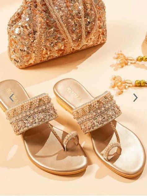 Sandals Indian, Bridal Sandals Heels, Bridal Flat Sandals, Indian Sandals, Indian Wedding Shoes, Flat Sandals Wedding, Fancy Sandals, Indian Shoes, Diy Sandals