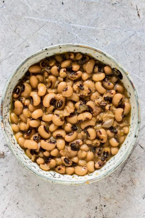 Black Eyed Peas Recipe Vegetarian, Beans In Instant Pot, Cooking Black Eyed Peas, Blackeyed Peas, Black Eyed Peas Recipe, Black Eyed Beans, Bean Recipe, Pea Recipes, High Fiber Foods