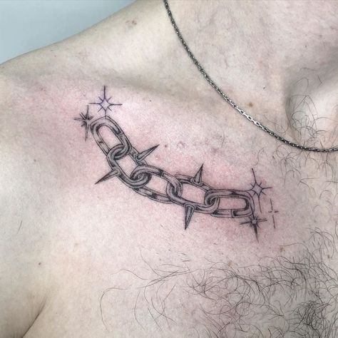 Red Chain Tattoo, Spiked Chain Tattoo, Chain Link Heart Tattoo, Chain Link Drawing, Heart Chain Tattoo, Ball And Chain Tattoo, Chain Link Tattoo, Chain Tattoo Design, Tattoo Chain