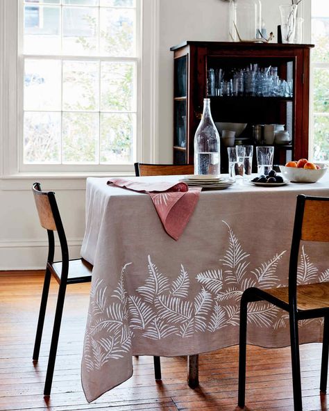 When ferns unfurl across this tablecloth, the otherwise understated dining room comes alive. #marthastewart #decorideas #diydecor Painting Fabric, Stencil Fabric, Stencil Projects, Fabric Stamping, Can Diy, Tablecloth Fabric, Eco Printing, Smart Living, Fun Diy