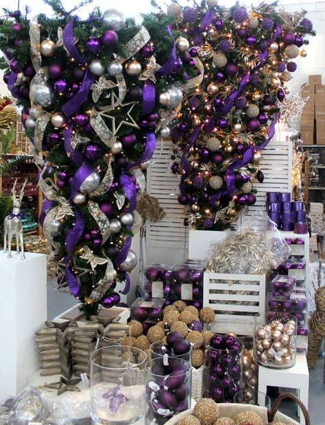 Upside Down Christmas Tree Ideas, Champagne Decorations, Upside Down Christmas Tree, Types Of Christmas Trees, Diy Tree Decor, Purple Christmas Tree, Merry Chistmas, Gingerbread Christmas Tree, Easter Tree Decorations