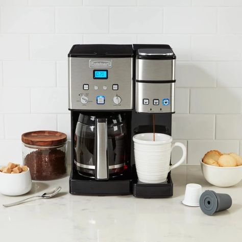 How To Descale Cuisinart Coffee Maker - Tastylicious Dual Coffee Maker, Coffee Maker With Grinder, Cuisinart Coffee Maker, Coffee Maker Machine, Coffee Center, Best Coffee Maker, Single Serve Coffee Makers, Single Serve Coffee, Coffee Makers