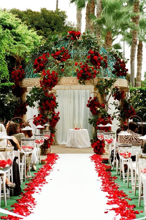 Red Rose Wedding Altar, Red Rose Decorations Wedding, Red Rose Arch Wedding, Red Outdoor Wedding, Red Wedding Theme Romantic, Red Rose Wedding Theme, Roman Photography, Sherry Jackson, Rose Ceremony