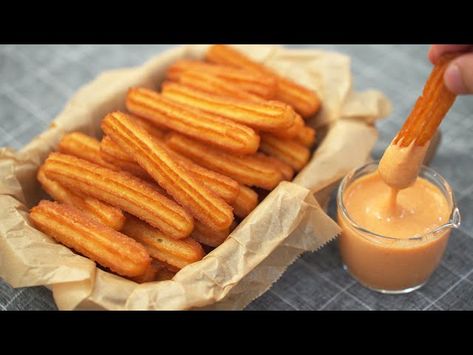 Crispy Potato Churros & Spicy Cheese Sauce from Ninos Home - recipe on Niftyrecipe.com Potato Churros, Spicy Cheese Sauce, Potato Sticks, Churros Recipe, Spicy Cheese, Potato Snacks, Cheese Sauce Recipe, Dining Menu, Magic Hands