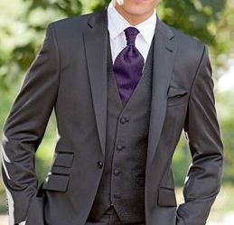 Suit Men Ideas, Purple Suit Men, Dark Purple Suit, Grey Suit Combinations, Purple Groomsmen, Wedding Color Schemes Purple, Dark Grey Suit, Gray Groomsmen Suits, Bow Tie Suit