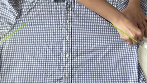 If you’re wanting to upcycle a men’s shirt, then this men’s shirt refashion tutorial is just for you. You’ll love the surprising result and how easy a men’s shirt thrift flip is. Shirt Thrift, Shirt Upcycle, Mens Shirt Refashion, Upcycle Shirt, Old Sweater, Thrift Flip, Summer Basics, Easy A, Shirt Refashion