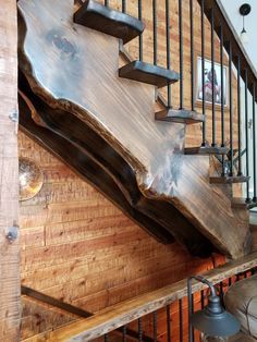 Cabin Stairs, Staircase Design Ideas, Rustic Staircase, Rustic Stairs, Wooden Staircase, Log Home Designs, Log Cabin Ideas, Pole Barn House Plans, Staircase Remodel