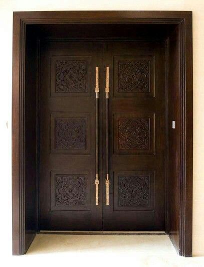 Modern Wood Double Door, Modern Wooden Doors Double, Teak Wood Main Door Design Entrance Modern, Wooden Door Design Entrance Carved Wood, Teak Wood Double Door Design, Teak Wood Main Door Design Modern, Double Doors Interior Modern, Villa Front Door, Front Double Door Design Wood Modern