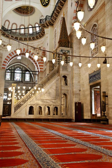 Madina Mosque, Turkey Cities, Istanbul Mosque, Mosque Interior, Aya Sofia, Turkish Mosque, Neon Photography, Ottoman Art, Building Sketch