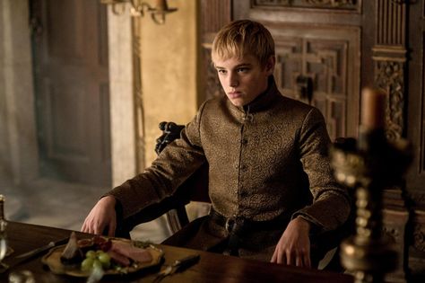 Dean-Charles Chapman King Tommen, Dean Charles Chapman, Game Of Thrones Instagram, Lyanna Mormont, Game Of Thrones Facts, Game Of Thrones Tv, Game Of Thrones Quotes, Jaime Lannister, Gra O Tron