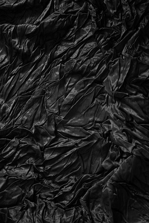 black texture Raven Color, Wrinkled Fabric, Wallpaper Texture, Desain Editorial, Collage Vintage, Black Textures, Photo Images, Surface Textures, Fotografi Potret