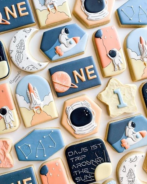 Trip Around The Sun Cookies, Sun Cookies, Space Cookies, Thomas Birthday Parties, First Birthday Cookies, Boys First Birthday Party Ideas, First Trip Around The Sun, Cookie Cake Birthday, Space Birthday Party