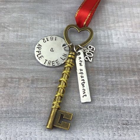 skeleton key new apartment ornament, personalized ornament, first apartment ornament, housewarming g Roommate Ideas, First Apartment Ornament, Key Ornament, Rachel Johnson, Apartment Christmas, 1st Apartment, Dog Collar Tags, Antique Keys, New Apartment