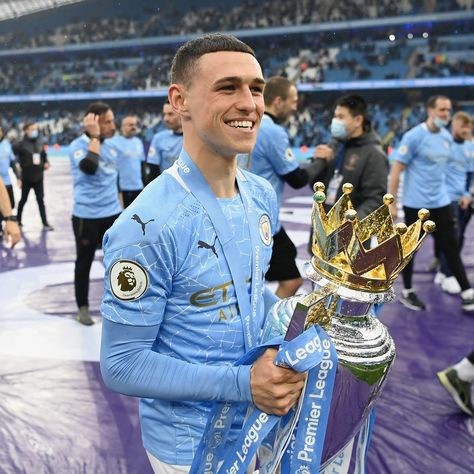 Foden Manchester City, Ronnie Foden, Aston Villa Players, Best Biographies, Phil Foden, مانشستر سيتي, Soccer Guys, European Championships, Inspirational People