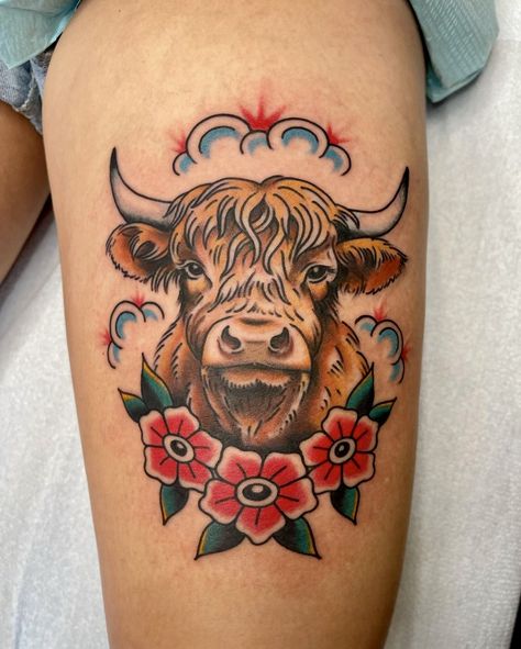 Cow Tattoo Traditional, Yak Tattoo, Traditional Cow Tattoo, Buffalo Tattoo Feminine, Cute Cow Tattoo, Arkansas Tattoo, Llama Tattoo, Highland Cow Tattoo, Buffalo Tattoo