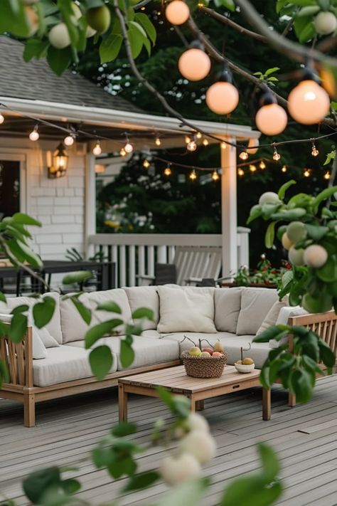 Transform your outdoor space with fruit trees! In our guide, discover five creative deck design ideas that incorporate gorgeous, edible plants. Imagine enjoying your deck surrounded by blossoming trees, giving you both beauty and delicious fruits right at your fingertips. From spacing to plant selection, we share tips that’ll help you cultivate a stunning natural vibe. Whether you have a big or small space, these ideas are perfect for anyone looking to blend nature with stylish deck designs effortlessly. Plants On Deck, Deck Styling, Deck Design Ideas, Deck Seating, Integrated Pest Management, Growing Fruit Trees, Porch Windows, Backyard Balcony, Deck Designs