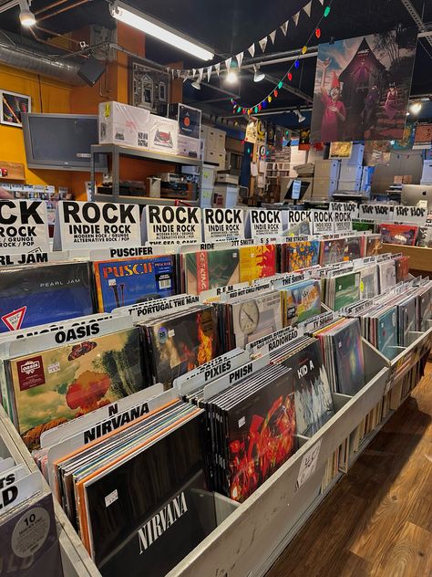 record store Record Store Date, Record Store Aesthetic, Music Date, Records Aesthetic, Vinyl Cafe, Record Store Day, Vinyl Aesthetic, Record Stores, Guitar Store