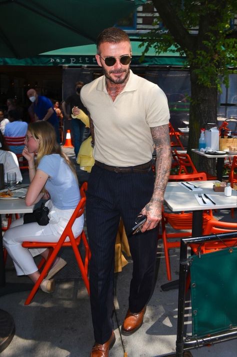 Nicely Dressed Men Casual, Men’s Summer Outfits European, Italian Mens Fashion Classy, Italian Mens Fashion, Guy Outfits, David Beckham Style, Europe 2024, Chique Outfit, Classy Outfits Men