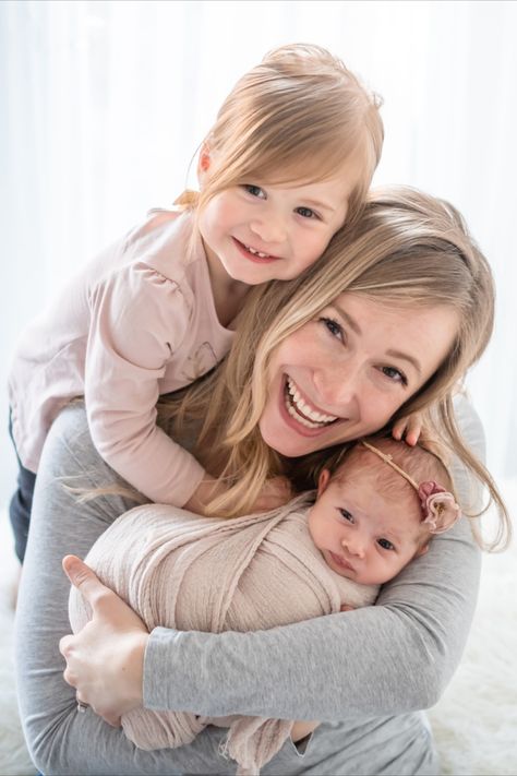 sweetest moment bliss laughter new mom girls happy joyful memories children babies Newborn Photoshoot With Big Brother, Newborn Shoots, Big Feelings, Newborn Family Photography, Newborn Studio, Toddler Photography, Newborn Twins, Newborn Baby Photos, Lifestyle Newborn Photography