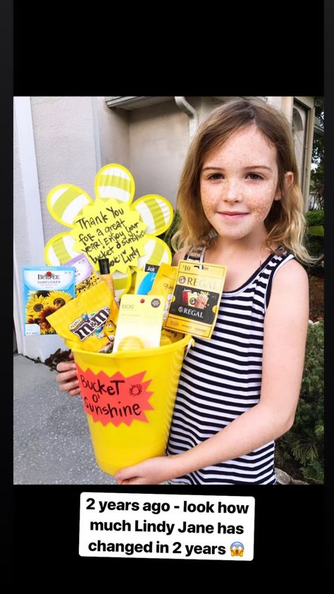 Teacher appreciation gift - Bucketful of Sunshine  Yellow themed 💛 Sunshine Yellow, Teacher Appreciation Gift, Appreciation Gifts, Teacher Appreciation Gifts, Teacher Appreciation, Yellow, 10 Things, Gifts