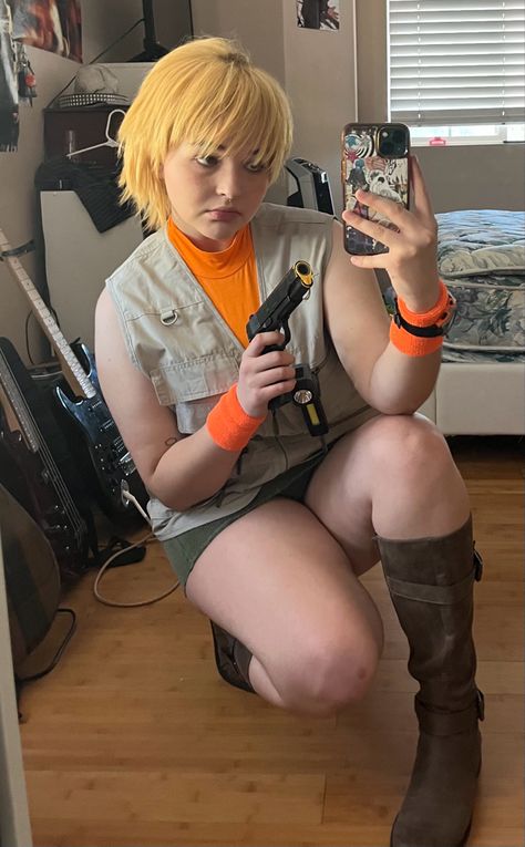 Heather Mason Cosplay, Heather Mason, Spooky Games, Psychological Horror, Silent Hill, Cosplay Ideas, Horror Game, Heathers, Quick Saves