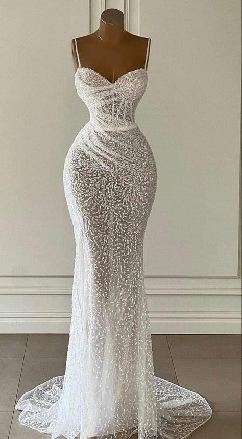 Pretty Wedding Dresses, Fancy Wedding Dresses, Trumpet Wedding Dress, White Cocktail Dress, Dream Wedding Ideas Dresses, Prom Dress Inspiration, Long Prom Dresses, Pretty Prom Dresses, White Tulle