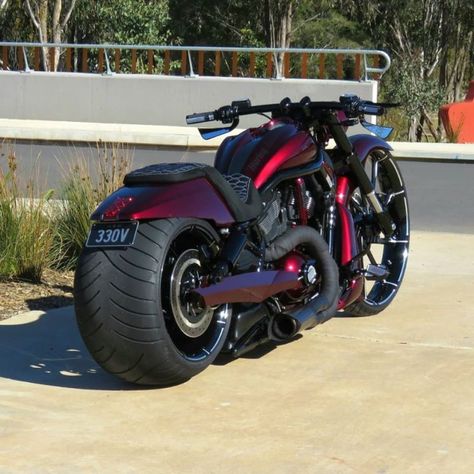 Vrod Custom, Harley Fat Boy, Motocykle Harley Davidson, Monster Bike, Harley Davidson Night Rod, Мотоциклы Harley Davidson, Harley Davidson Pictures, Harley Davidson Tattoos, Custom Motorcycles Harley