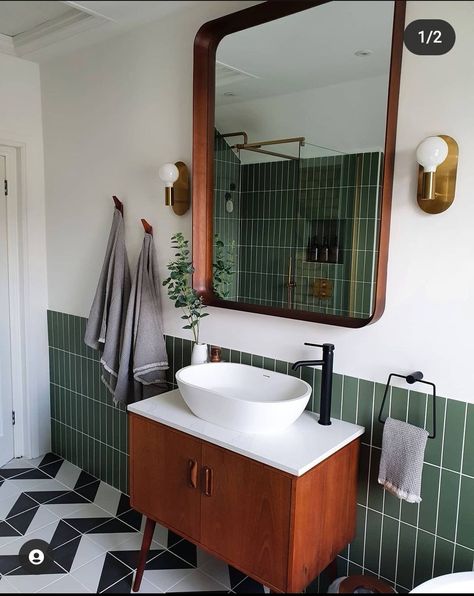 Bathroom Inspo Interior Design, Mid Century Bathroom, Retro Bathrooms, Downstairs Bathroom, Bathroom Inspiration Decor, Dream Bathrooms, Shower Remodel, Bathroom Renos, House Bathroom