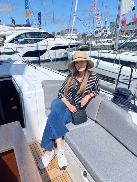 Going to a boat show?  Here's what to wear!  #boatshow #boatshowoutfit #whattoweartoaboatshow #summeroutfit #summeroutfitforwomenover50 #midlifestyle #styleover50 #styleover40 #classicstyle #travelstyle Retinol Skincare Routine, Retinol For Beginners, Boat Shoes Outfit, Autumn Fashion Over 40, Trip Outfit Summer, Middle Aged Women Fashion, Best Retinol, Retinol Skincare, Retinol Moisturizer