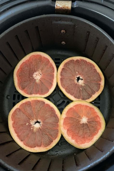 Air Fryer Grapefruit, Dehydrated Orange Slices Air Fryer, Dehydrated Orange Slices Decoration, Make Dried Orange Slices, Dry Orange Slices, Dehydrated Orange Slices, Dried Oranges, Dried Orange Slices, Dehydrated Food