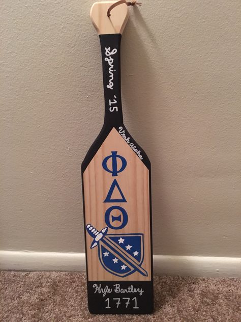 Phi Delta Theta Utah Alpha Paddle. 🎨 Phi Delta Theta Cooler, Frat Paddles, Fraternity Paddles, Phi Delt, Phi Delta Theta, Cooler Ideas, Frat Coolers, Shirt Design Inspiration, Sorority Life