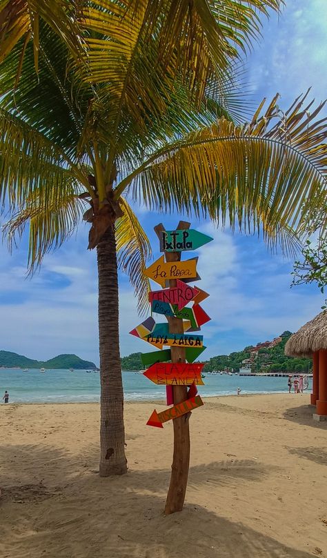 Playa Zihuatanejo Mexico Zihuatanejo, Mexican Sun, Zihuatanejo Mexico, Ixtapa Zihuatanejo, Beach Boy, Mexico Trip, Inspo Instagram, Tulum Mexico, Spanish Colonial