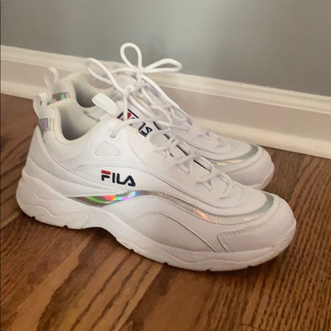 Shoes Fila, Fila Disruptor, Fila Disruptors, Fila Shoes, Chunky Shoes, Cute Nike Shoes, Cute Nikes, Chunky Sneakers, Shoes Color