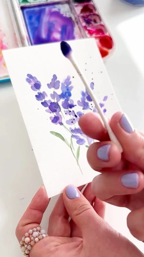 Anna Koliadych | Lavender painting with watercolor and cotton swab 💜💚 #watercolor #watercolorpainting #watercolortutorial #artinspiration #paintingprocess #… | Instagram Waterpaint Flowers Simple, Craft Ideas Painting, How To Paint Lavender, Watercolour Simple Painting, Watercolor Painting Cards, Purple Watercolor Painting, Watercolour Tutorials Beginner, Watercolor Wildflowers Simple, How To Paint Water With Watercolors