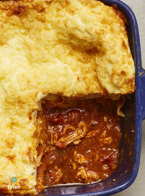 Chicken and Bacon Lasagne - Pinch Of Nom Chicken And Bacon Lasagne, Pinch Of Nom Chicken Recipes, Pinch Of Nom Recipes Chicken, Lentil Bake, Chicken Lasagne, Low Cal Meals, Chicken And Bacon, Lasagne Recipes, Pinch Of Nom