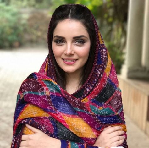 Armeena Rana Khan actress Pakistan Armeena Khan, Braided Headbands, Persian Women, Punjabi Suits Designer Boutique, Persian Fashion, Hijab Style Tutorial, Hair Wrap Scarf, Bridal Dress Fashion