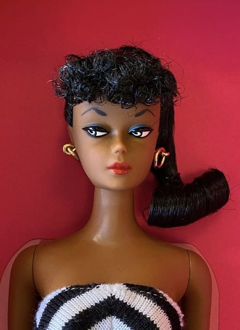 Vintage Black Barbie Art, Delaney Core, Black Barbies, Barbie Theme, Face Mold, Fashion Glamour, Valley Of The Dolls, Vintage Lady, Black Barbie