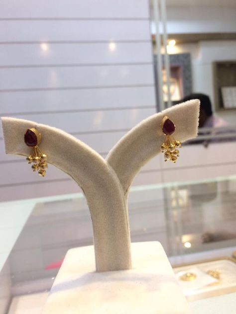 Simple Ear Studs Gold Indian, Daily Wear Earrings Gold Indian Studs, Small Studs Earrings Gold India, Daily Wear Small Earrings Gold Indian, Kids Earrings Gold Indian, 1 Gram Gold Earrings, Gold Earrings Designs For Daily Use For Girls, 2 Grams Gold Earrings Designs, Gold Earrings For Kids