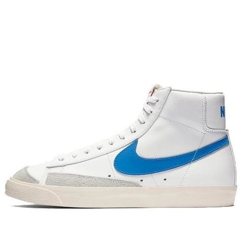 School Traditions, Blazer Mid 77 Vintage, Nike Blazer Mid 77, Shoe Wishlist, Nike Blazer Mid, Nike Blazers Mid, Navy Blue Blazer, Blazer Mid, Pacific Blue