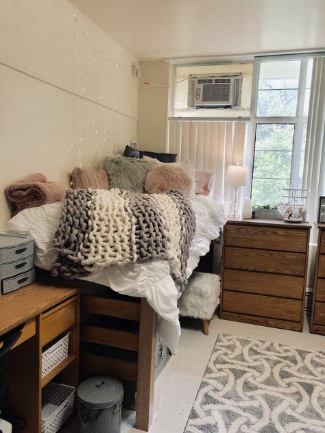 college dorm in mallory hall at UF Uf Dorm, College Dorm Room Ideas, Dorm Inspo, Dorm Room Ideas, College Aesthetic, College Dorm Room, Dorm Room Inspiration, College Room, Dorm Ideas