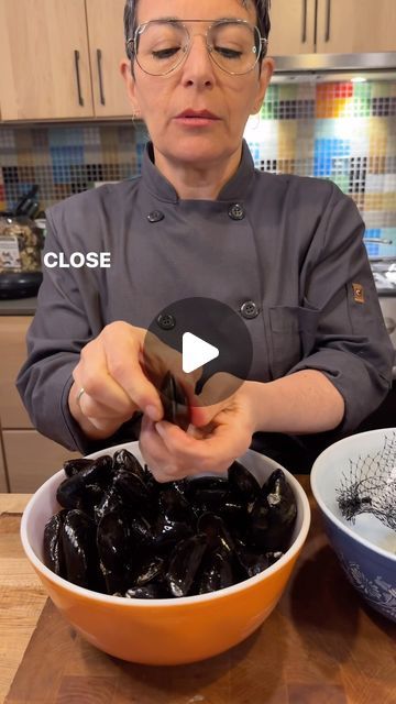 Chefsmartypants on Instagram: "Let’s talk about mussels!  And you know where we’ll be eating lots of mussels? Spain! Learn more about the trip I’m hosting in Spain (May 3rd-10th) at the link in bio.  #spain #basque #bilbao #travel #adventure #mussels #clams #seafood" How To Clean Mussels, Mussels Recipe, The Trip, Travel Adventure, Bilbao, Talk About, Seafood, Link In Bio, Spain