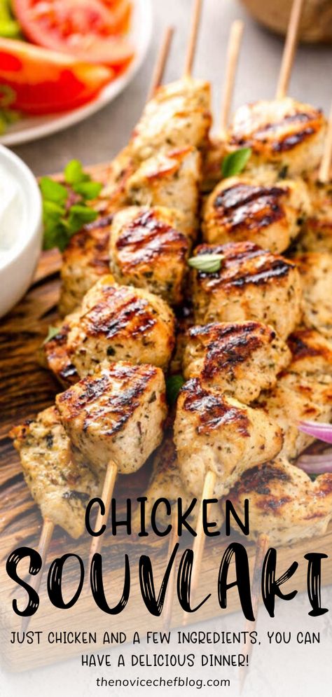 Greek Chicken Recipe, Healthy Greek Chicken, Greek Dinners, Mediterranean Diet Recipes Dinners, Greek Chicken Recipes, Chicken Souvlaki, Easy Mediterranean Diet Recipes, Diner Recept, Tzatziki Sauce