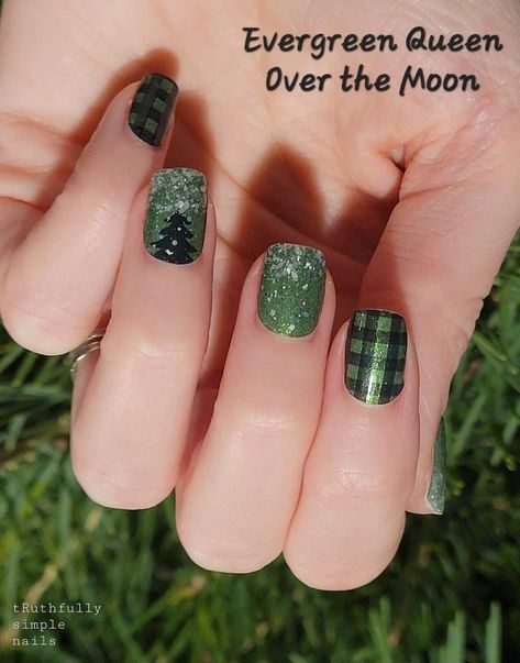 Evergreen Queen Color Street Combo, Feeling Pine Color Street Combo, Color Street Christmas Combos 2023, Evergreen Queen Color Street, Color Street Nails Combos Winter 2023, Color Street Christmas 2023, Colorstreet Christmas Combos, Color Street Christmas Mixed Mani, Color Street Winter Combos