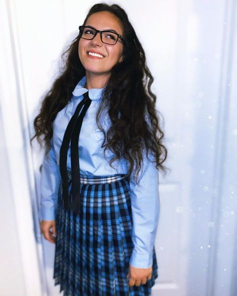 princess diaries costume • Instagram Easy Cosplay, Princess Diaries, Bday Party, Georgia, Halloween Costumes, Halloween, Instagram